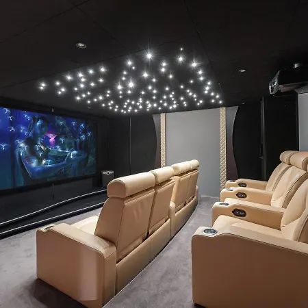 Chalet Familial Avec Jacuzzi, Salle De Cinema Et Parking - Fr-1-565-65