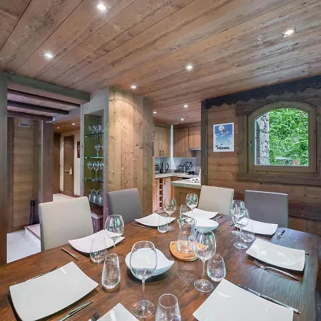 Σαλέ Familial Avec Jacuzzi, Salle De Cinema Et Parking - Fr-1-565-65 *